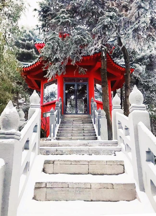 Wudang Mountain The Yew House Hotel Wudangshan Exterior foto